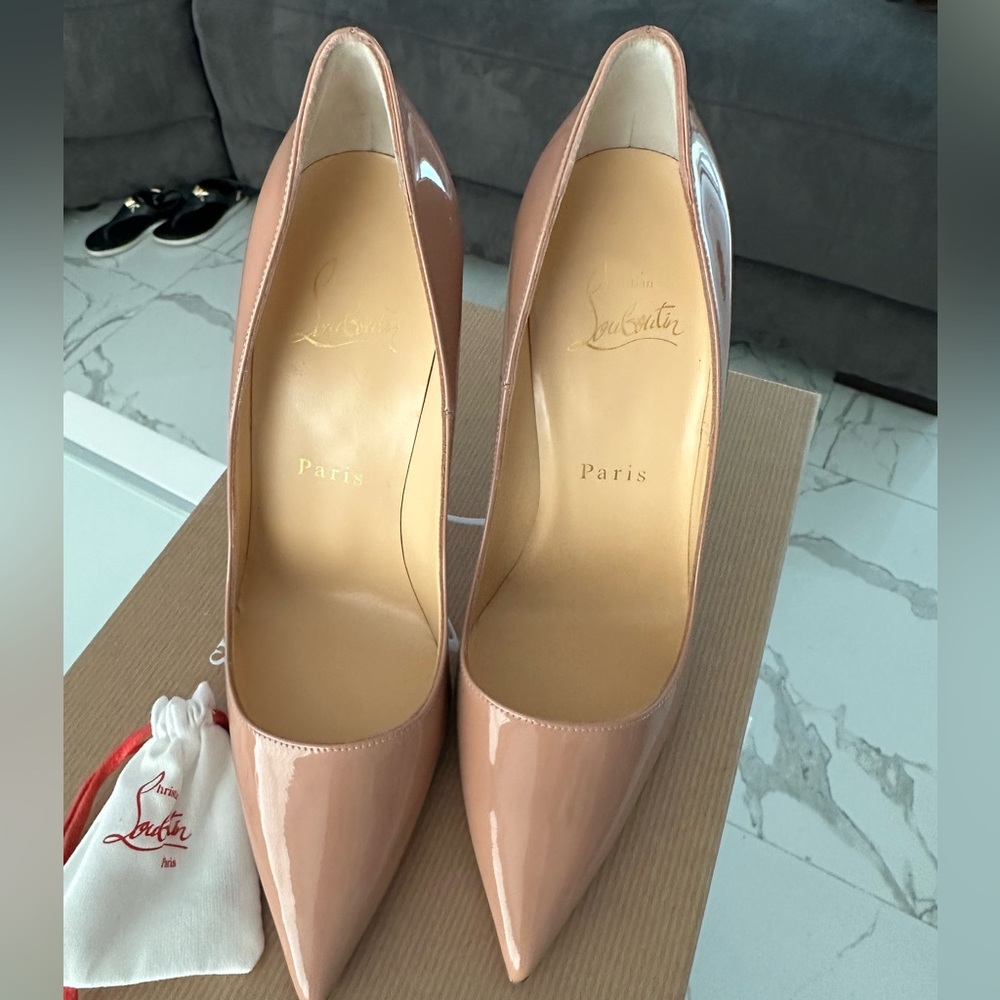 Louis Vuitton red bottoms size 6 size 36